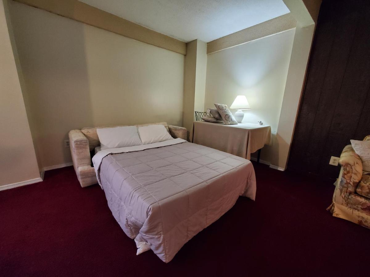 6 Minutes From The Falls! Spacious 2Nd Floor Apartment Sleeps 5 ナイアガラフォールズ エクステリア 写真